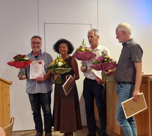 Verabschiedung und Dank: v.l. Jerry Valentin, Gertraud Ertl, Josef Müller, Robert Scheitler
